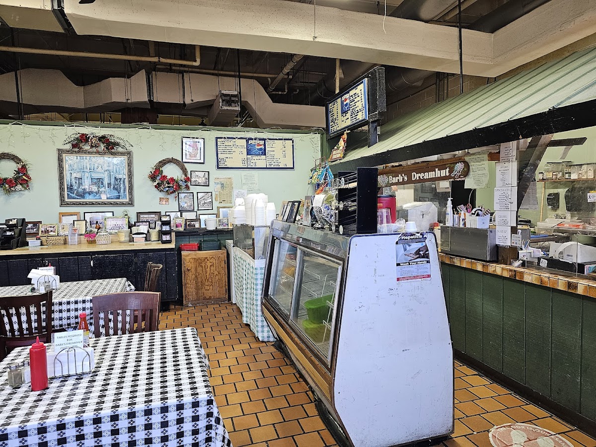 Banner Barb's Dream Hut 01